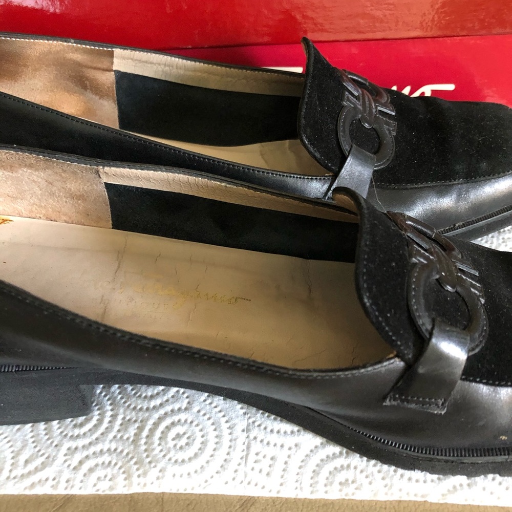 Ferragamo -  Black and Suede Loafers